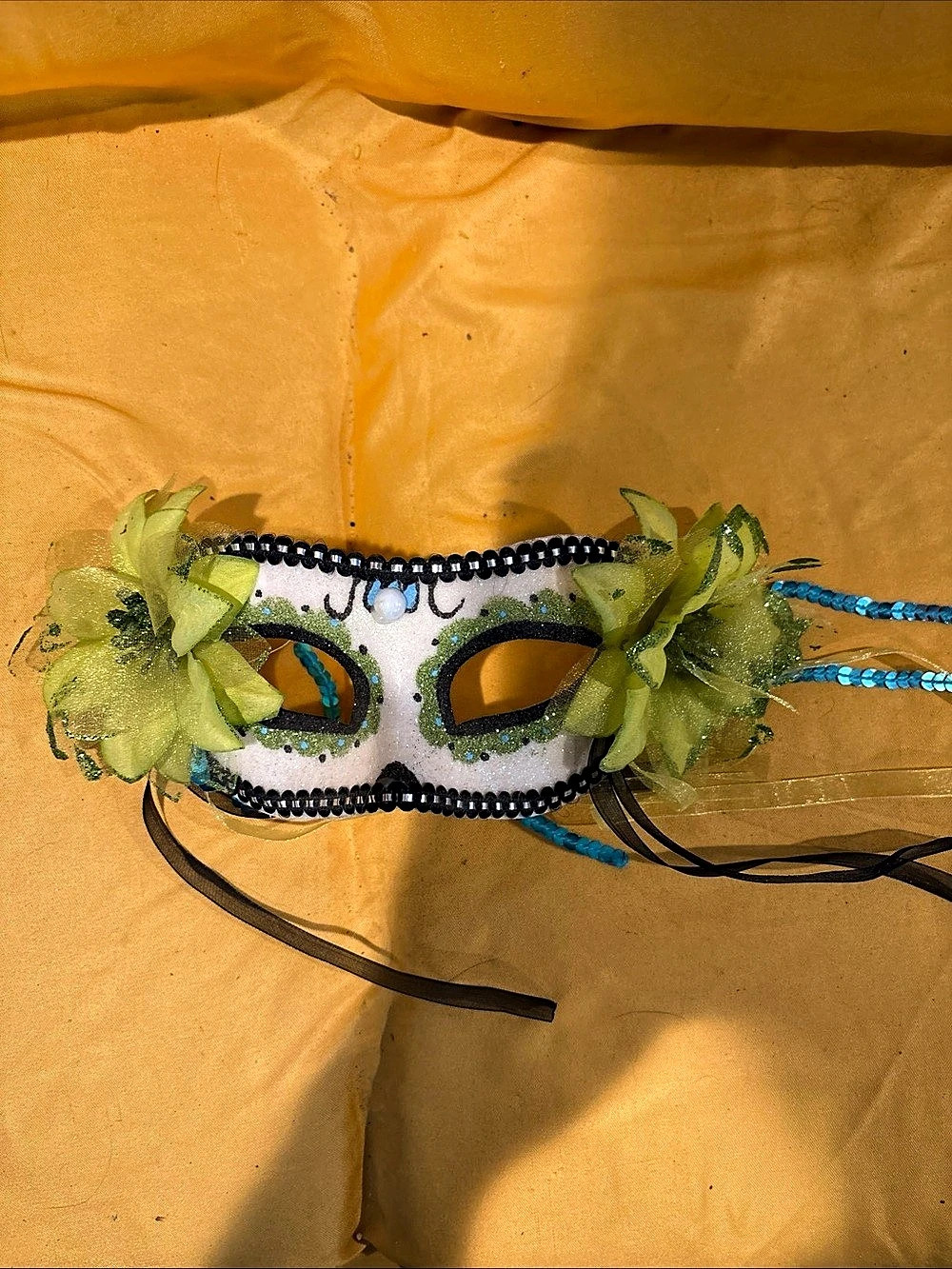 Floral Masquerade Mask in Green & Silver